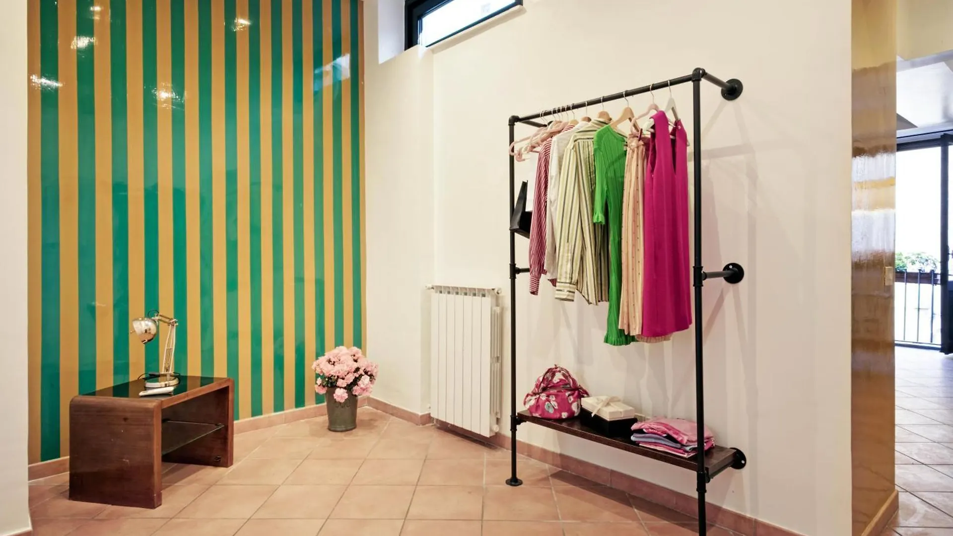 Apartamento Trasteverehome - Secret Balcony In The Heart Of Rome Trastevere